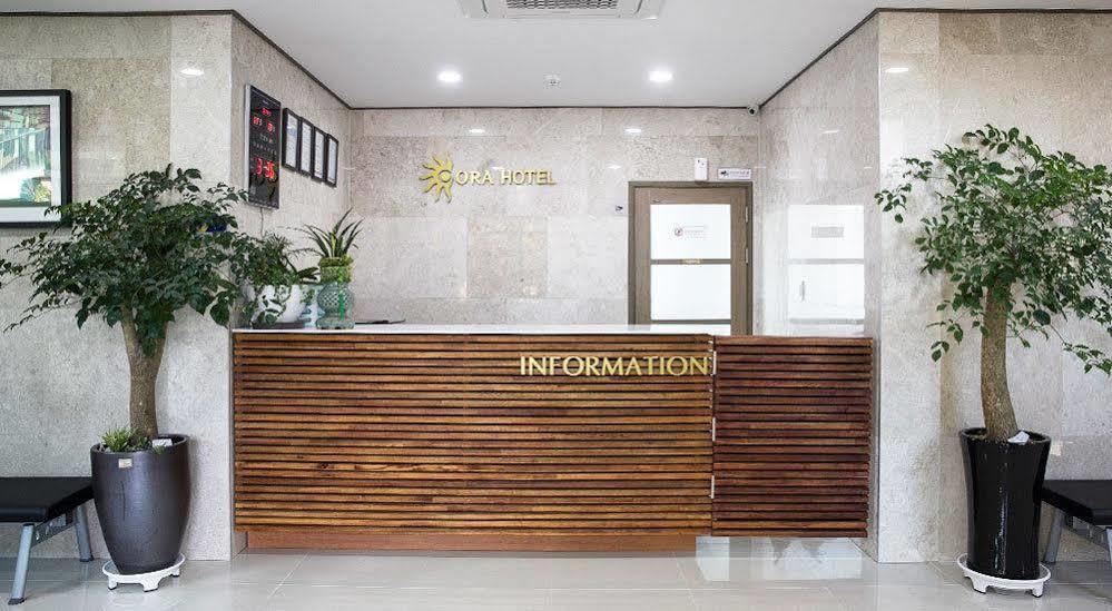 Ra Tourist Hotel Jeju Exterior foto